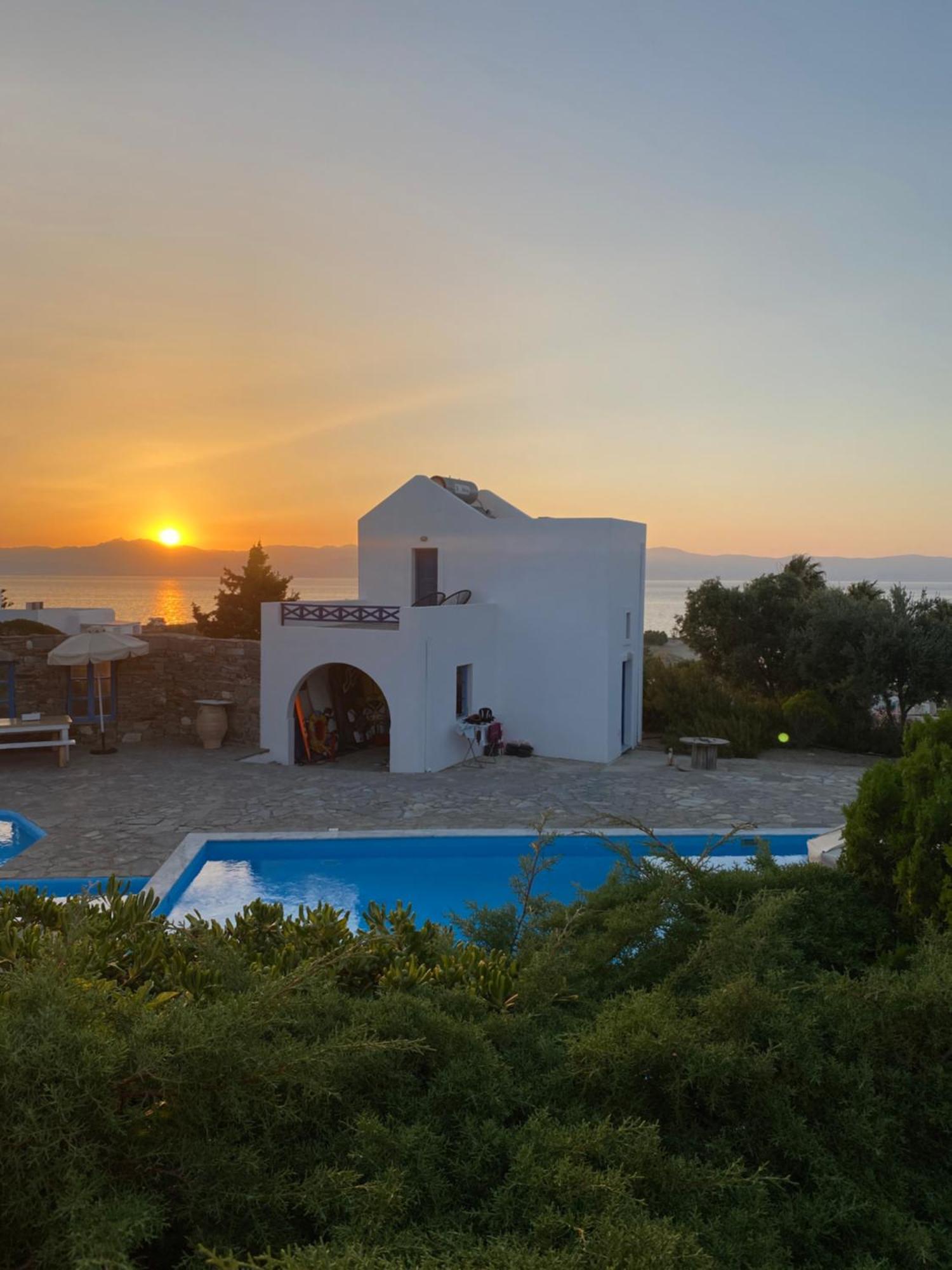 Iliopetra Studios Chrisi Akti  Exterior foto